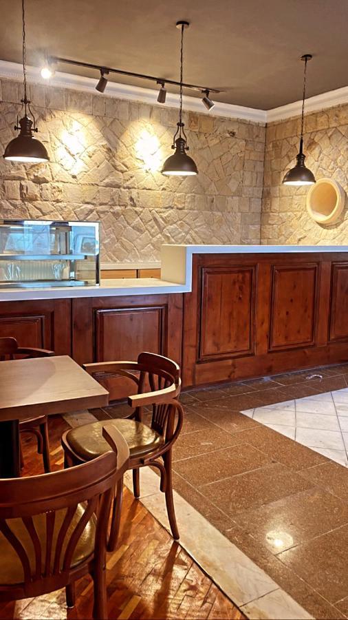 Social House Bed and Breakfast Αντίς Αμπέμπα Εξωτερικό φωτογραφία