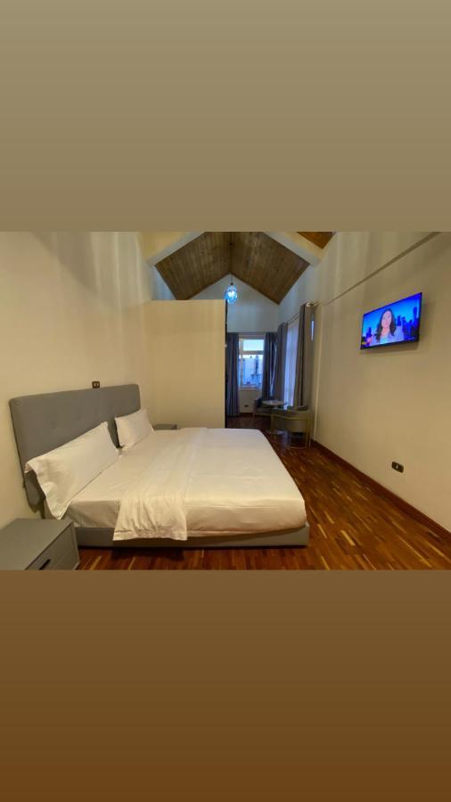 Social House Bed and Breakfast Αντίς Αμπέμπα Εξωτερικό φωτογραφία
