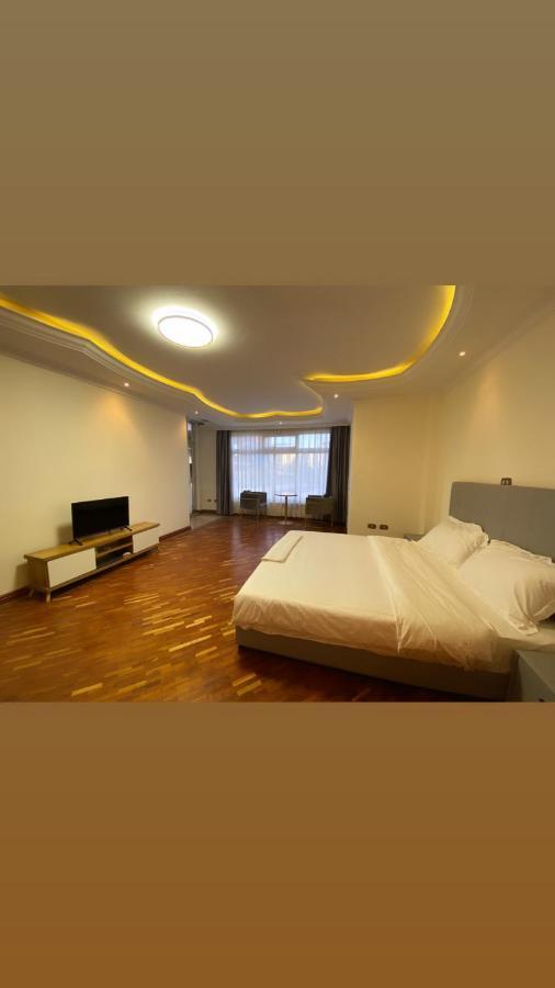 Social House Bed and Breakfast Αντίς Αμπέμπα Εξωτερικό φωτογραφία