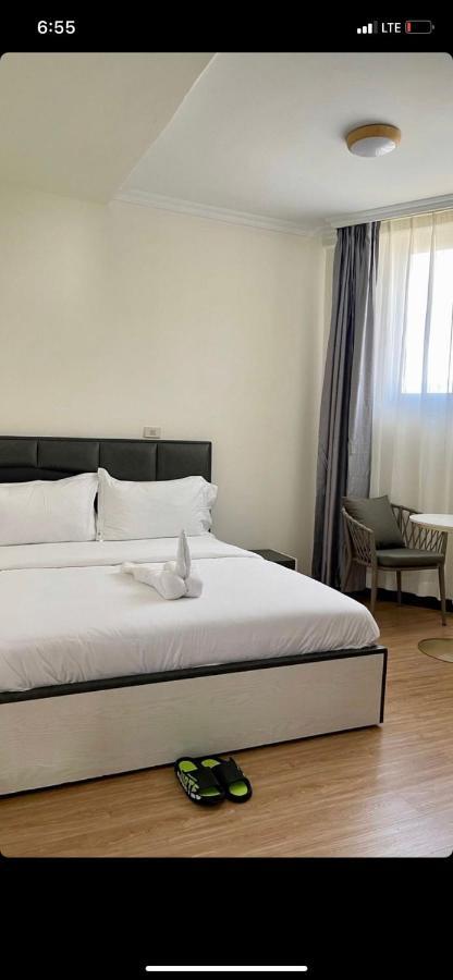 Social House Bed and Breakfast Αντίς Αμπέμπα Εξωτερικό φωτογραφία
