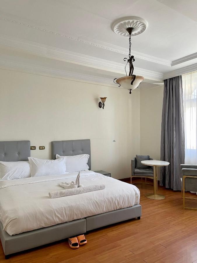 Social House Bed and Breakfast Αντίς Αμπέμπα Εξωτερικό φωτογραφία