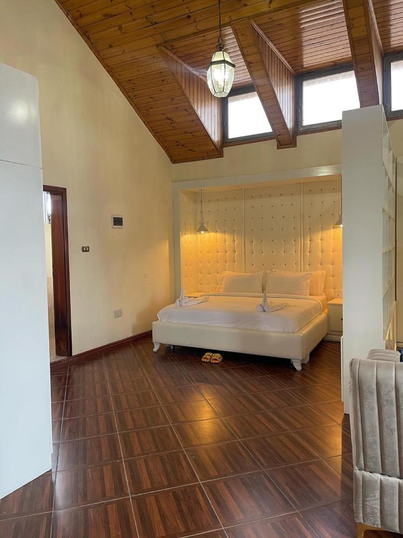 Social House Bed and Breakfast Αντίς Αμπέμπα Εξωτερικό φωτογραφία