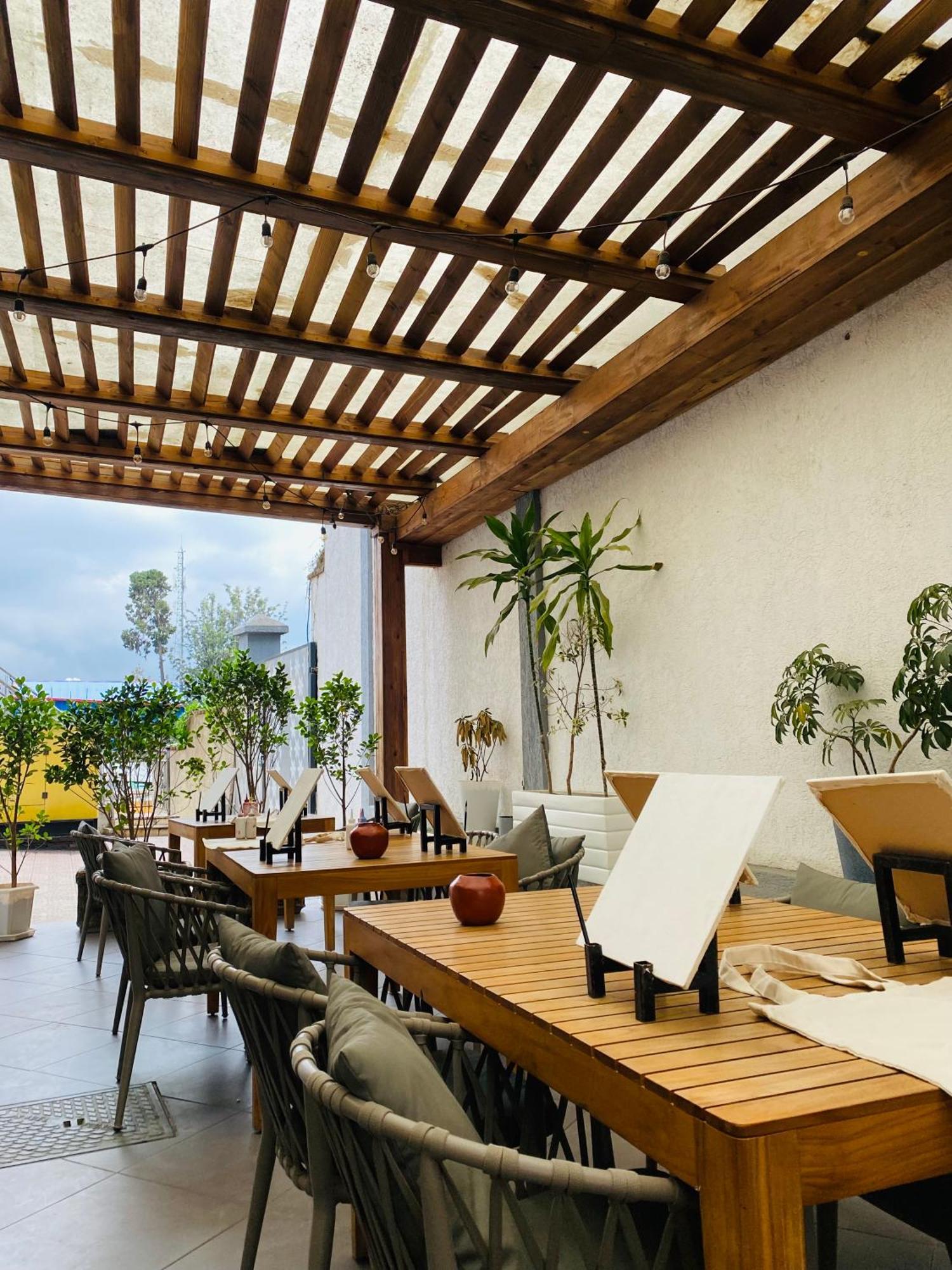 Social House Bed and Breakfast Αντίς Αμπέμπα Εξωτερικό φωτογραφία