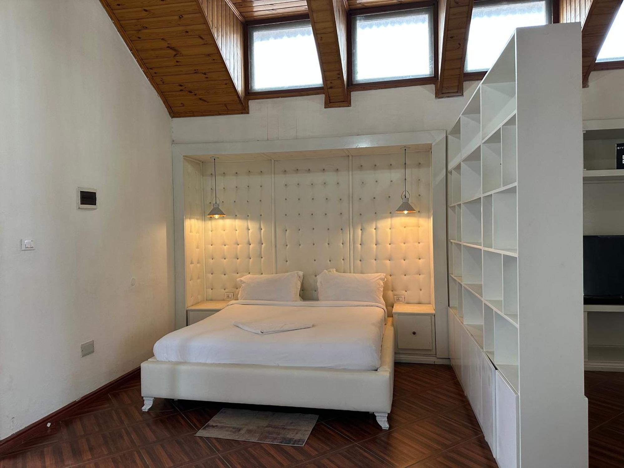 Social House Bed and Breakfast Αντίς Αμπέμπα Εξωτερικό φωτογραφία